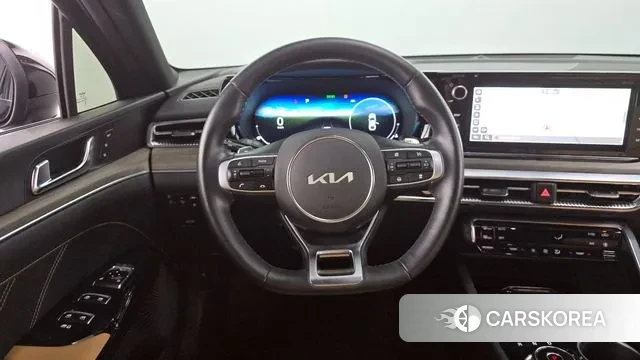 Kia K5 3rd generation 2022 Черный из Кореи, фото 4