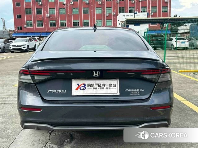 Honda Accord 2024 Темно-серый из Китая, фото 4