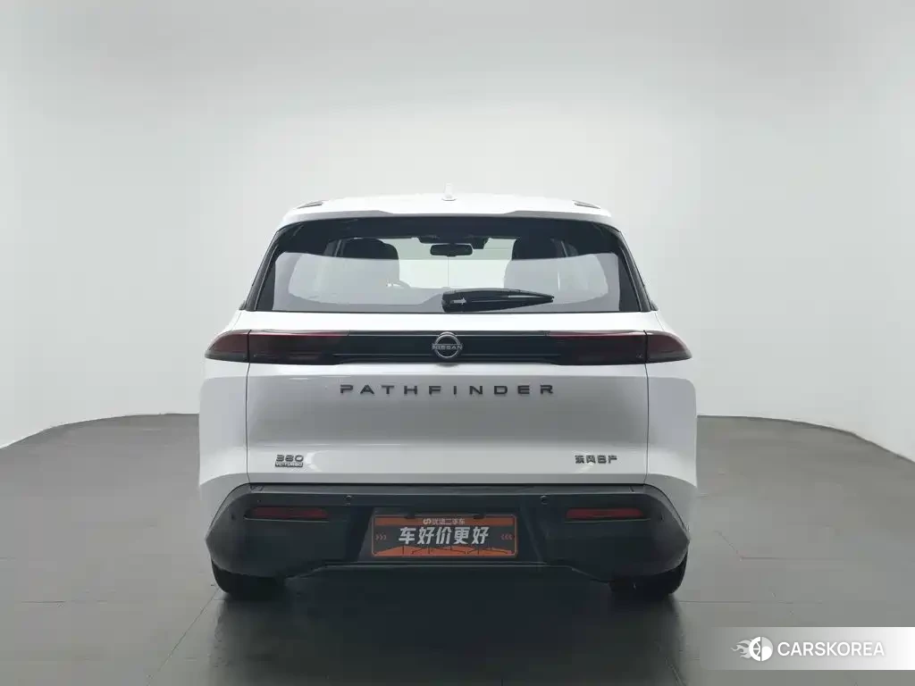 Nissan Pathfinder 2024 Белый из Китая, фото 4