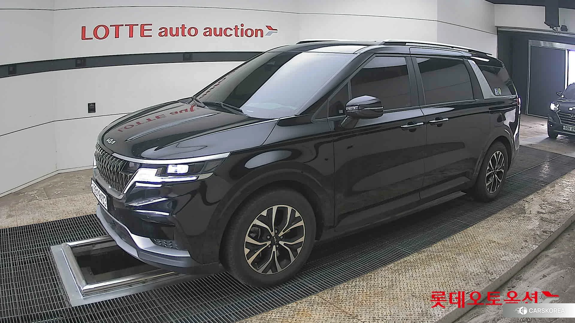 Kia Carnival 2022 Aurora Black Pearl из Кореи, фото 4