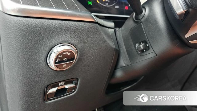 Mercedes-Benz GLC-Class X254 2024 Белый из Кореи, фото 4