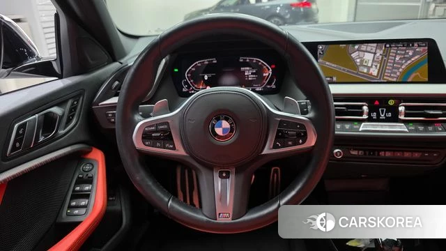 BMW 1 Series (F40) 2021 Белый из Кореи, фото 4