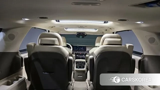Kia Carnival 4th generation 2023 Белый из Кореи, фото 4