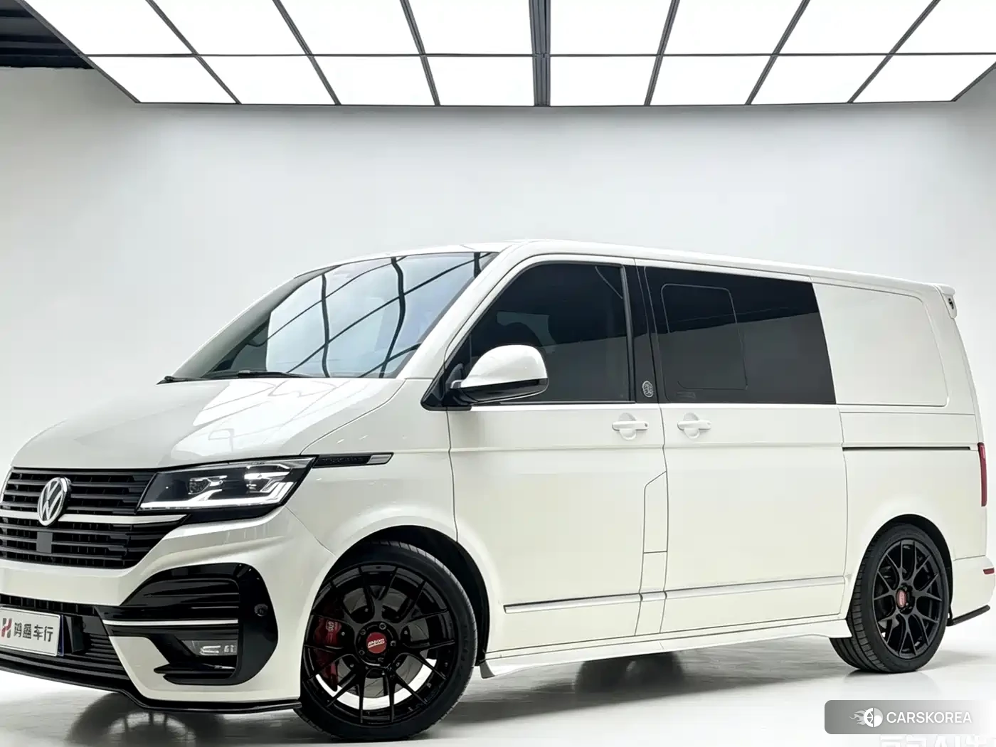 Volkswagen Multivan 2018 Белый из Китая, фото 4