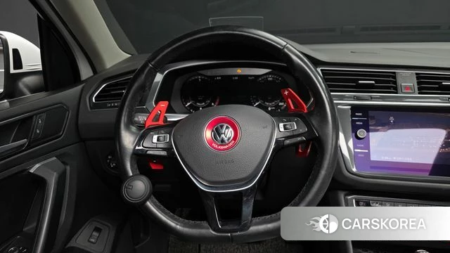 Volkswagen Tiguan second Generation 2018 Белый из Кореи, фото 4