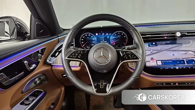 Mercedes-Benz E-Class W214 2024 Черный из Кореи, фото 4