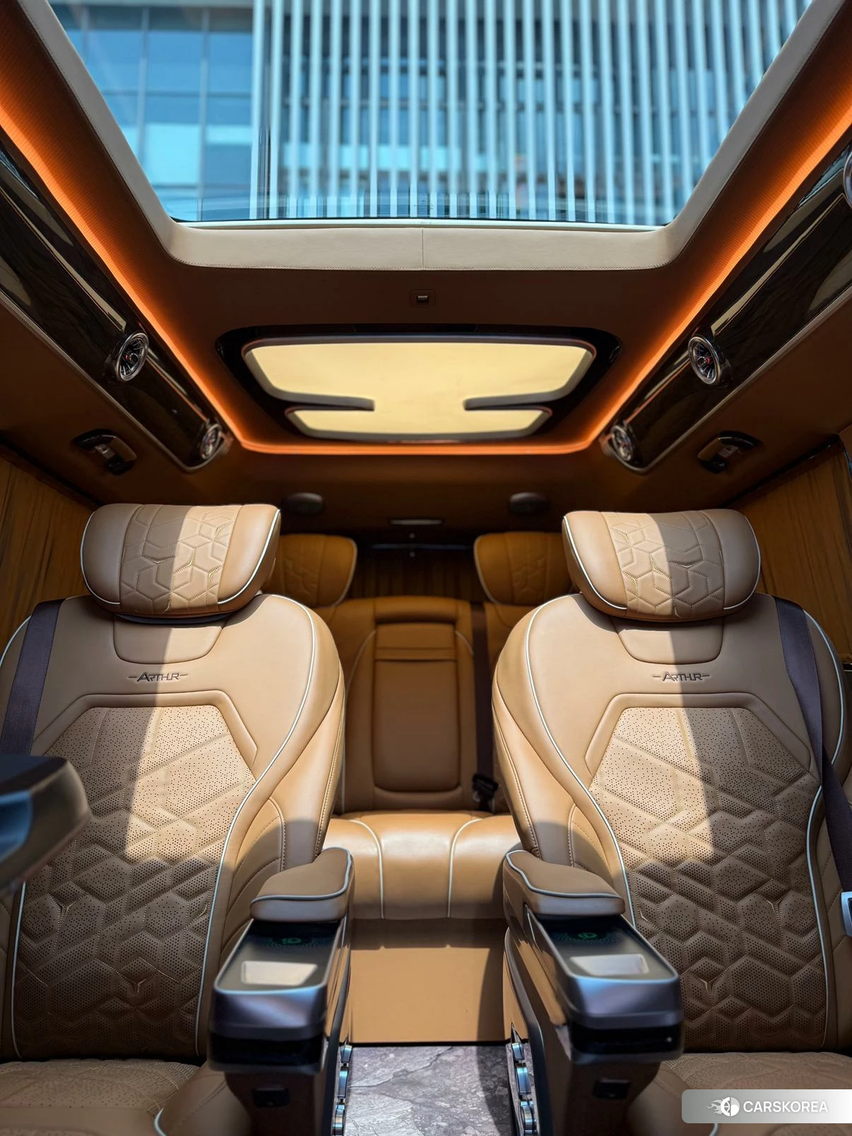 Mercedes-Benz V-class 2022 Черный из Китая, фото 4