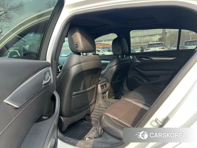 Cadillac CT5 2021 Белый из Китая, фото 4