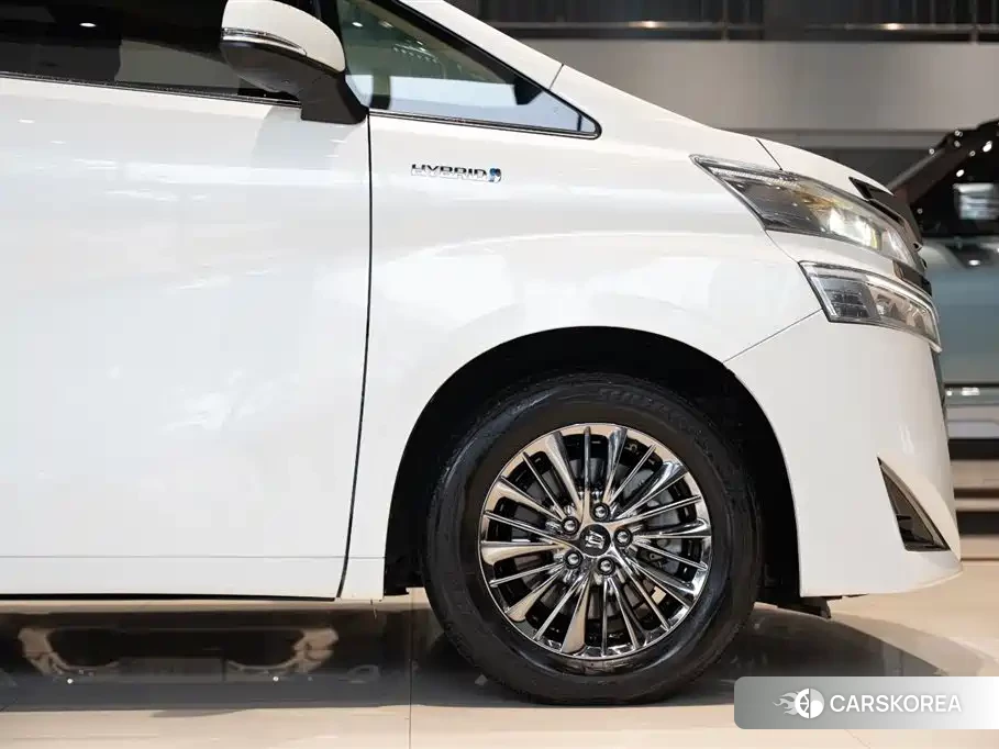 Toyota Vellfire 2023 Белый из Китая, фото 4
