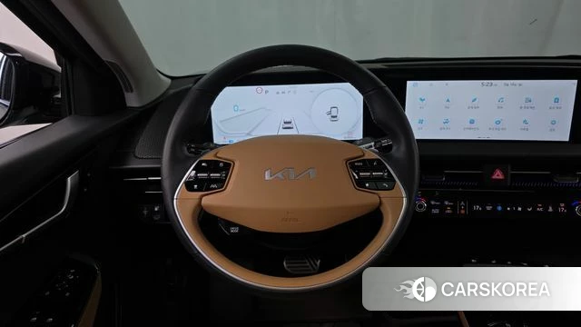 Kia EV6 2023 Серый из Кореи, фото 4
