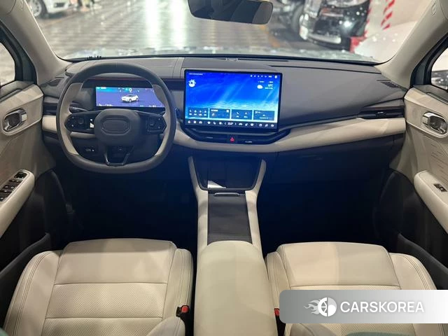 Lynk 06 EM-P 2023 Зеленый из Китая, фото 4