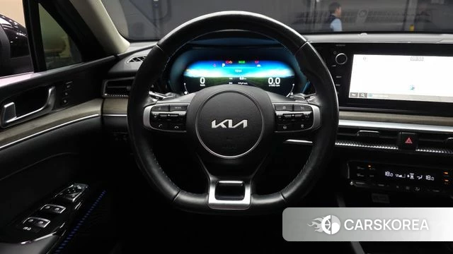 Kia K5 3rd generation 2022 Черный из Кореи, фото 4