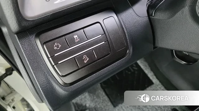 Ssangyong Tivoli Armor 2018 Белый из Кореи, фото 4