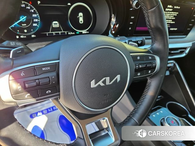Kia K5 3rd generation 2023 Черный из Кореи, фото 4