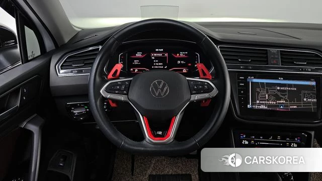 Volkswagen Tiguan Allspace 2024 Белый из Кореи, фото 4