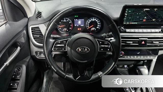 Kia Seltos 2021 Белый из Кореи, фото 4