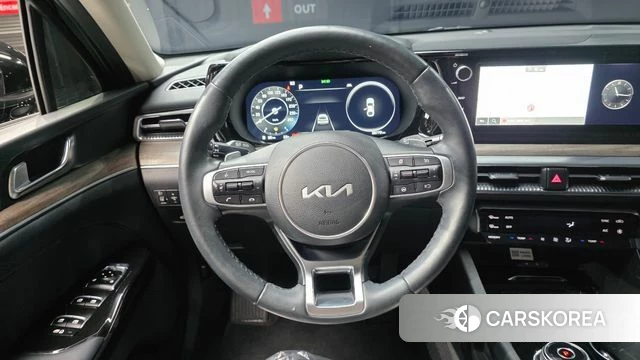 Kia K5 3rd generation 2023 Черный из Кореи, фото 4