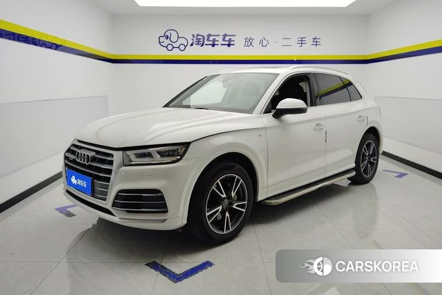 Audi Q5L 2021 Белый из Китая, фото 4