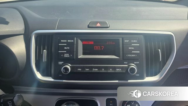 Kia The New Kia Ray 2022 Белый из Кореи, фото 4