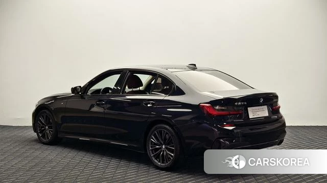 BMW 3 series 2021 Черный из Китая, фото 4