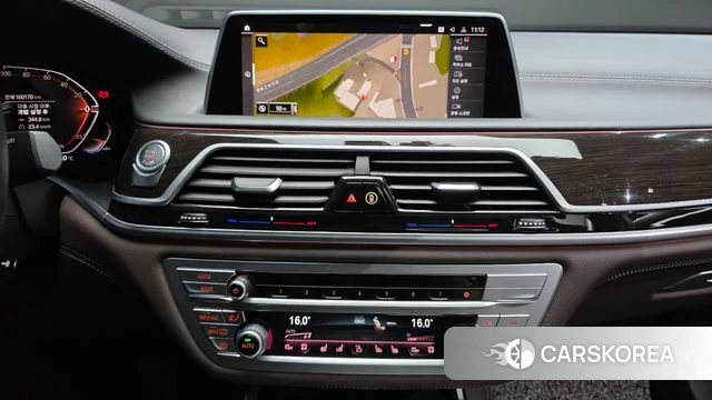 BMW 7 Series (G11) 2021 Черный из Кореи, фото 4