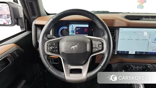 Ford Bronco 6th Generation 2024 Серый из Кореи, фото 4