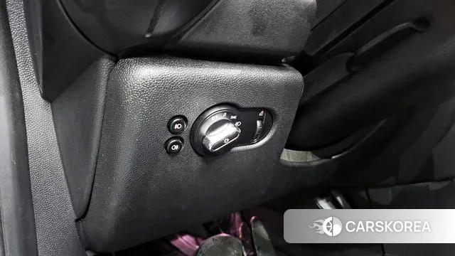 Mini Cooper 2021 Черный из Кореи, фото 4