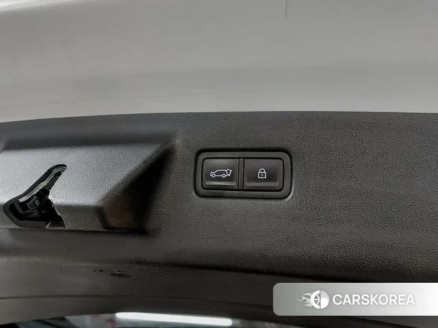 Hyundai Santa Fe (MX5) 2023 Белый из Кореи, фото 4