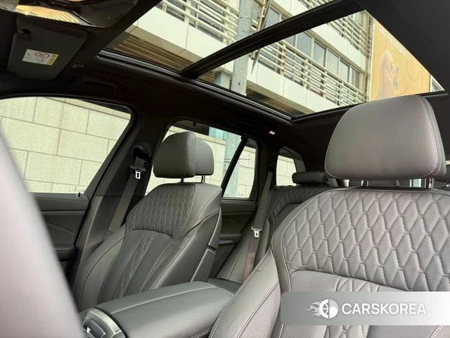 BMW X5 (G05) 2025 Черный из Кореи, фото 4