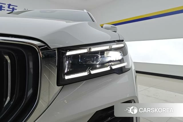 Geely Automobile Xingyue L 2021 Белый из Китая, фото 4