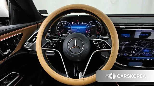 Mercedes-Benz E-Class W214 2024 Белый из Кореи, фото 4