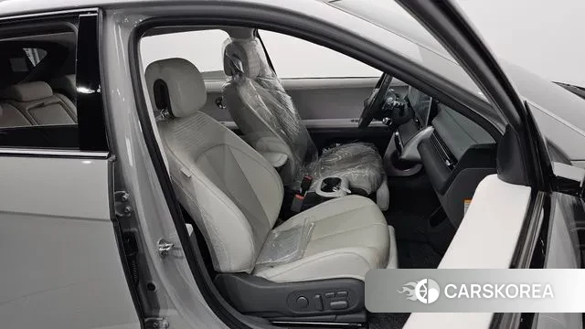 Hyundai Ionic 5 2021 Серебристо-серый из Кореи, фото 4