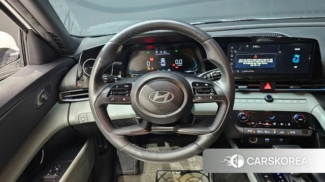 Hyundai The New Avante (CN7) 2023 Белый из Кореи, фото 4