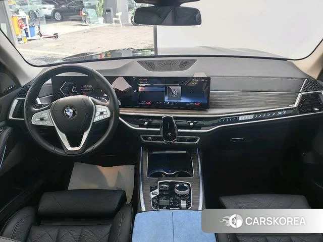 BMW X7 2024 Черный из Китая, фото 4
