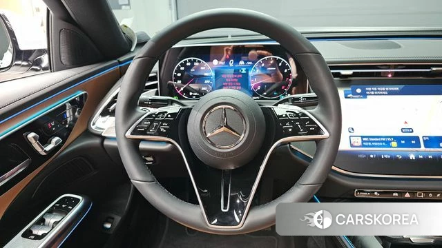 Mercedes-Benz E-Class W214 2025 Белый из Кореи, фото 4