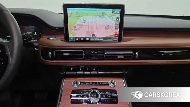Lincoln Aviator 2nd generation 2022 Белый из Кореи, фото 4