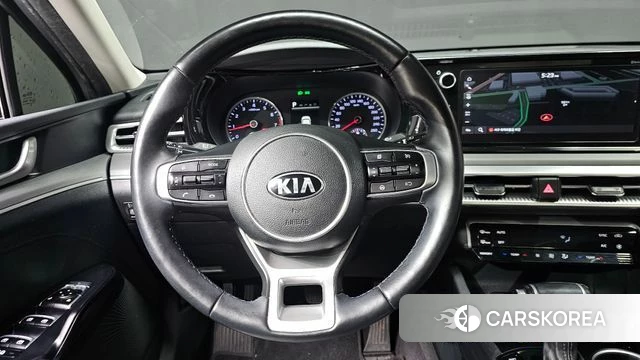 Kia K5 3rd generation 2021 Серебристо-серый из Кореи, фото 4