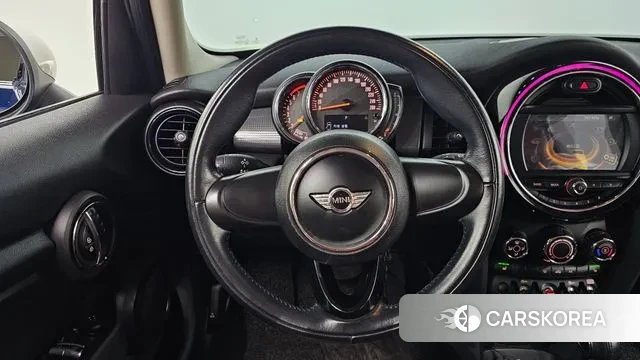 Mini Cooper 2018 Синий из Кореи, фото 4