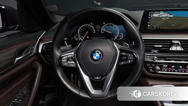 BMW 5 Series (G30) 2018 Черный из Кореи, фото 4