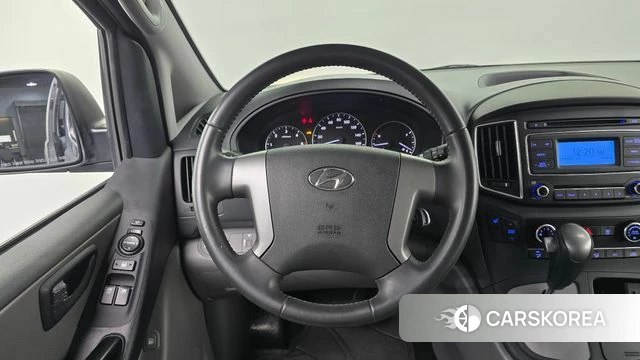 Hyundai The New Grand Starex 2018 Серебристо-серый из Кореи, фото 4