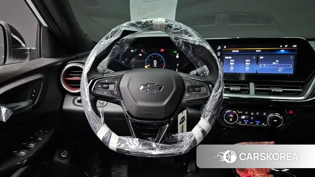 Chevrolet (GM Daewoo) Trax Crossover 2024 Белый из Кореи, фото 4