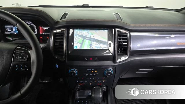 Ford Ranger 3rd Generation 2022 Белый из Кореи, фото 4
