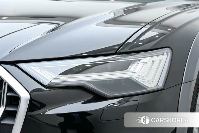 Audi A6 (import) 2024 Черный из Китая, фото 4