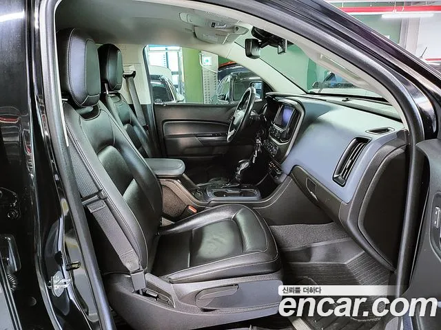 Chevrolet (GM Daewoo) Real New Colorado 2022 Черный из Кореи, фото 4