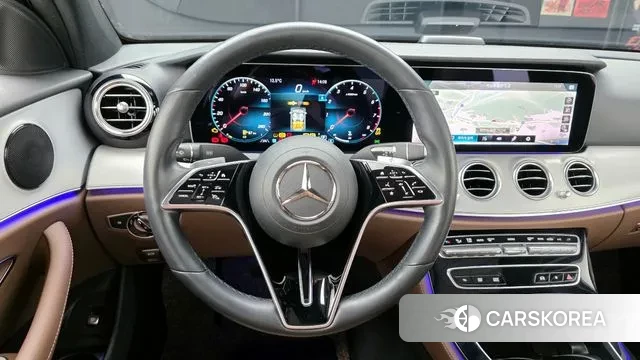 Mercedes-Benz E-Class W213 2021 Белый из Кореи, фото 4