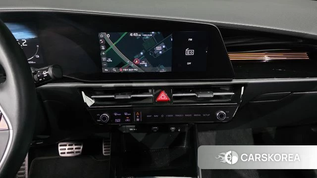 Kia Di Ol Nu Niro 2022 Белый из Кореи, фото 4