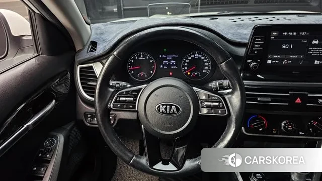 Kia Seltos 2020 Белый из Кореи, фото 4