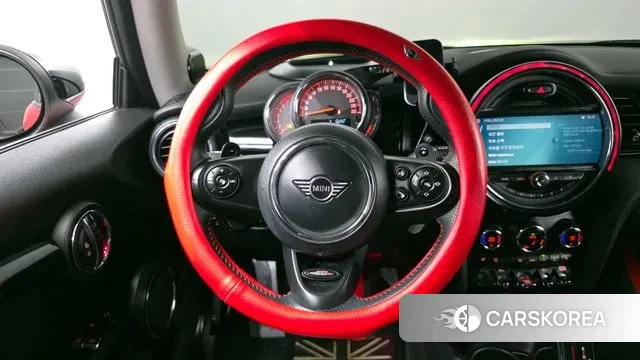 Mini Cooper S 2020 Красный из Кореи, фото 4