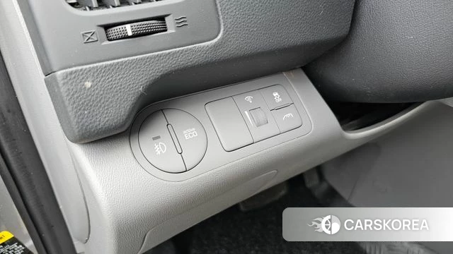 Hyundai The New Grand Starex 2018 Серебристо-серый из Кореи, фото 4