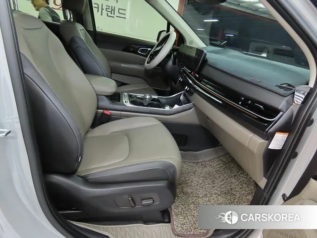 Kia The New Carnival 4th Generation 2025 Серый из Кореи, фото 4